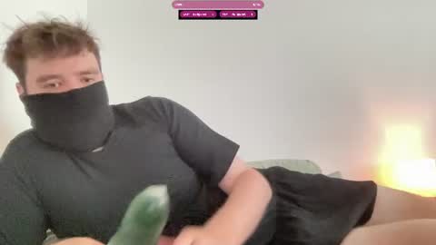 Snapshot of slowbeepi chatting on 2, 8, 2026 slowbeepi online show from 2, 8, 2026