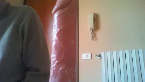 Snapshot of slut_eneemis_slave chatting on 4, 12, 2024 SluttySub online show from 4, 12, 2024