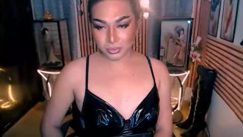 EMPRESS GODDESS KRISTINE online show from 3, 2, 2026