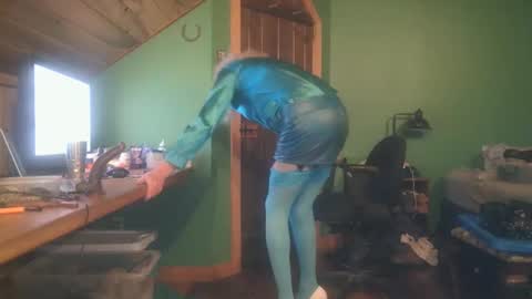 slutjennifertransxx online show from 12, 10, 2025