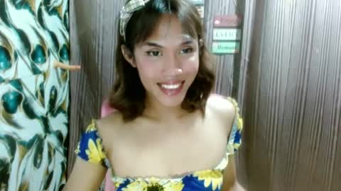 Snapshot of slutqueen_raz chatting on 21, 6, 2026 Raz online show from 21, 6, 2026