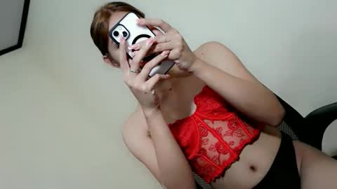 Snapshot of slutty_rose69 chatting on 16, 4, 2026 slutty_rose69 online show from 16, 4, 2026