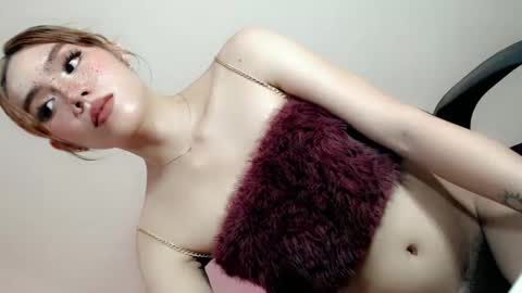 Snapshot of slutty_rose69 chatting on 9, 5, 2026 slutty_rose69 online show from 9, 5, 2026