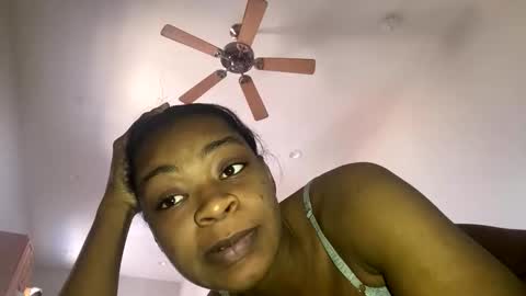 sluttyduchess1 online show from 28, 2, 2026