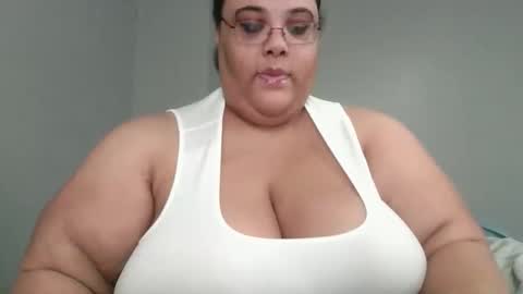 Snapshot of sluttyjess31 chatting on 6, 5, 2026 Jessica online show from 6, 5, 2026