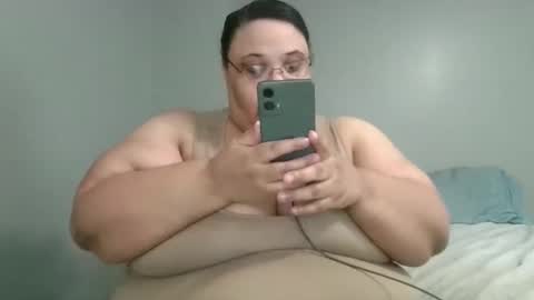 Snapshot of sluttyjess31 chatting on 23, 5, 2026 Jessica online show from 23, 5, 2026