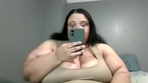 Snapshot of sluttyjess31 chatting on 15, 6, 2026 Jessica online show from 15, 6, 2026
