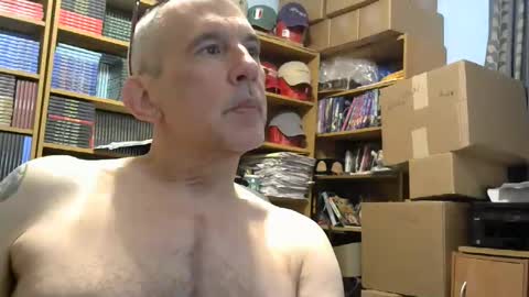 Snapshot of sluttyslave81 chatting on 27, 2, 2026 sluttyslave81 online show from 27, 2, 2026