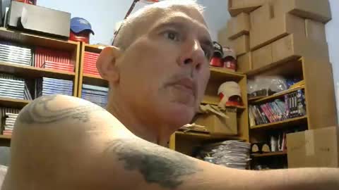 Snapshot of sluttyslave81 chatting on 27, 4, 2026 sluttyslave81 online show from 27, 4, 2026
