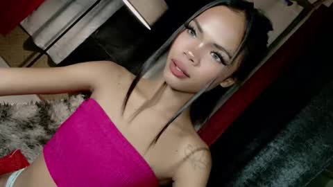 Snapshot of slutxcums_farrah69 chatting on 23, 10, 2025 Dont forget to follow me give me thumbs upIm a New kataluna online show from 23, 10, 2025