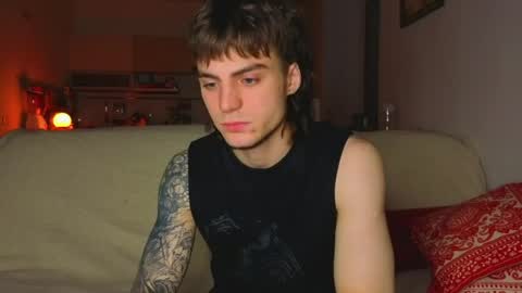 Snapshot of sly_gus chatting on 4, 6, 2026 Gus online show from 4, 6, 2026