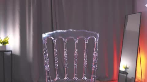 Lily online show from 4, 3, 2026