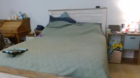 Snapshot of slytherinmylf23 chatting on 10, 12, 2024 Rachel Lawrence online show from 10, 12, 2024