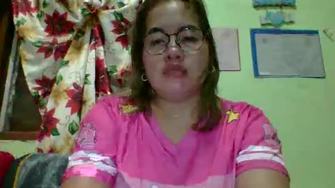 Snapshot of small_boobs59 chatting on 6, 2, 2026 Lovewella online show from 6, 2, 2026