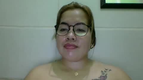 Snapshot of small_boobs59 chatting on 20, 2, 2026 Lovewella online show from 20, 2, 2026