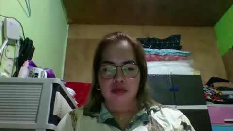 Snapshot of small_boobs59 chatting on 4, 5, 2026 Lovewella online show from 4, 5, 2026