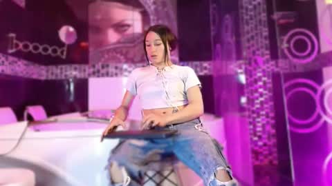 Small Hot19 online show from 27, 3, 2026