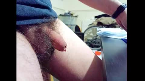 Snapshot of smallhairyuncut chatting on 1, 5, 2026 Small Hairy Uncut online show from 1, 5, 2026
