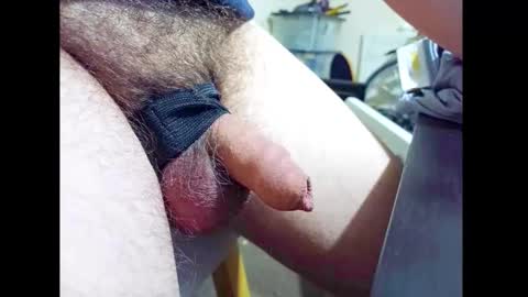 Snapshot of smallhairyuncut chatting on 2, 5, 2026 Small Hairy Uncut online show from 2, 5, 2026