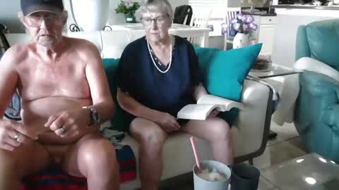 Snapshot of smallpenisbigtongue chatting on 6, 5, 2026 Daddy online show from 6, 5, 2026