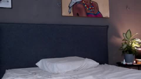 Anna no bbbbybybbabebyy just Anna. And dont call me mom please. online show from 20, 9, 2025