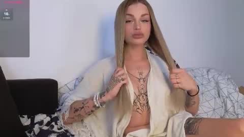 Snapshot of smanuna chatting on 21, 7, 2026 Manuna online show from 21, 7, 2026