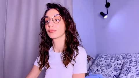 Snapshot of smart_eliz chatting on 1, 3, 2026 Elizabeth online show from 1, 3, 2026