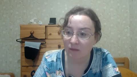 Snapshot of smart_rose chatting on 19, 4, 2026 smart_rose online show from 19, 4, 2026