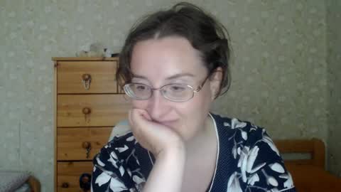 Snapshot of smart_rose chatting on 9, 5, 2026 smart_rose online show from 9, 5, 2026