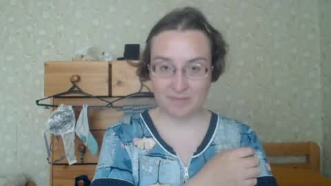 Snapshot of smart_rose chatting on 15, 5, 2026 smart_rose online show from 15, 5, 2026
