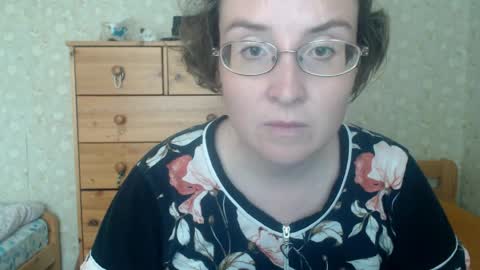 Snapshot of smart_rose chatting on 25, 5, 2026 smart_rose online show from 25, 5, 2026