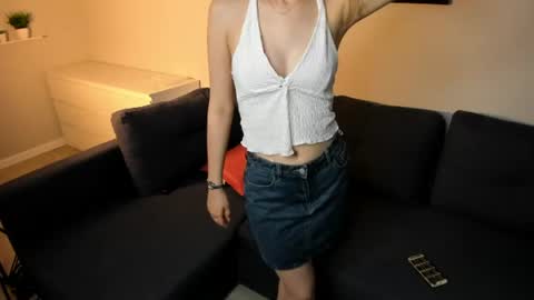 Snapshot of smilesviktoria chatting on 12, 6, 2026 Victoria online show from 12, 6, 2026