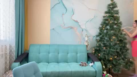 smiling_riddle online show from 22, 1, 2025