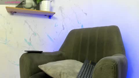 SMIT  online show from 14, 1, 2025