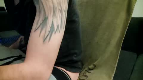 Snapshot of smokeandwatching chatting on 21, 1, 2025 Smokeandwatching online show from 21, 1, 2025