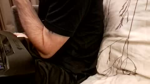 Snapshot of smokeandwatching chatting on 5, 11, 2025 Smokeandwatching online show from 5, 11, 2025