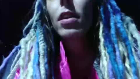 Snapshot of smokeingbitch420 chatting on 4, 2, 2026 love bug online show from 4, 2, 2026