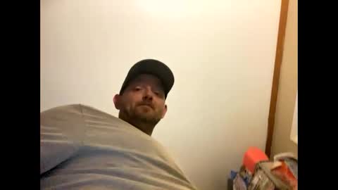 Snapshot of smokeymt420 chatting on 2, 1, 2025 smokeymt420 online show from 2, 1, 2025