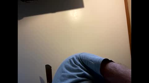 Snapshot of smokeymt420 chatting on 8, 1, 2025 smokeymt420 online show from 8, 1, 2025