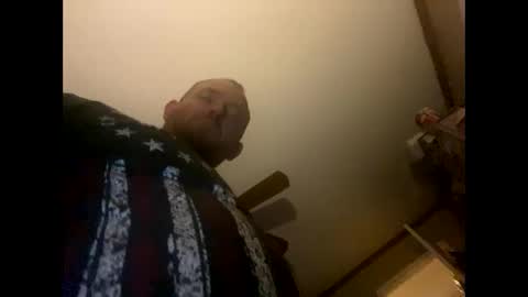 Snapshot of smokeymt420 chatting on 20, 1, 2025 smokeymt420 online show from 20, 1, 2025