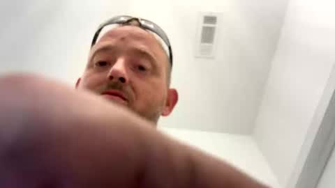 Snapshot of smokeymt420 chatting on 15, 9, 2025 smokeymt420 online show from 15, 9, 2025