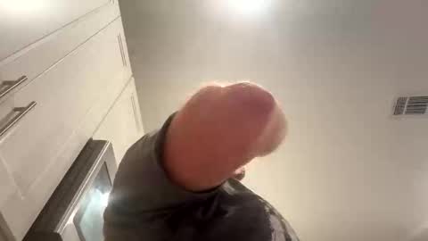 Snapshot of smokeymt420 chatting on 18, 10, 2025 smokeymt420 online show from 18, 10, 2025