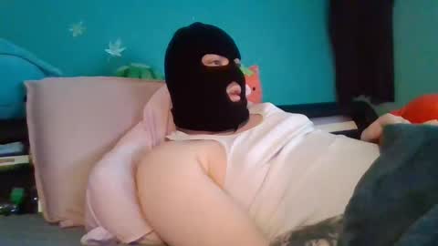 SmokinKronik01 online show from 12, 3, 2025