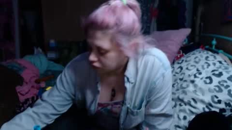 Snapshot of smokydian chatting on 22, 1, 2025 DIAN dee-ann online show from 22, 1, 2025