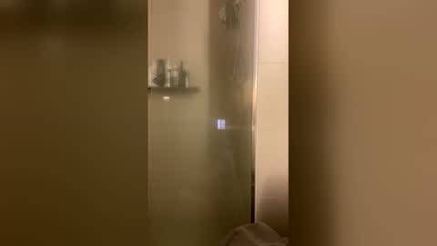 Loverboy93 online show from 13, 4, 2026