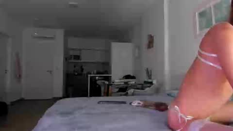   online show from 22, 9, 2025