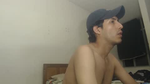 snackontime19 online show from 13, 9, 2025