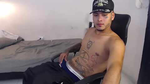 Snapshot of snak_master1 chatting on 20, 9, 2025 snak_master1 online show from 20, 9, 2025