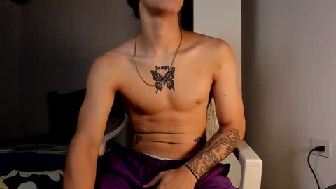 Snapshot of snakebutterfly chatting on 22, 12, 2024 snakebutterfly online show from 22, 12, 2024