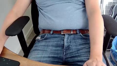 Sneakybill online show from 21, 9, 2025